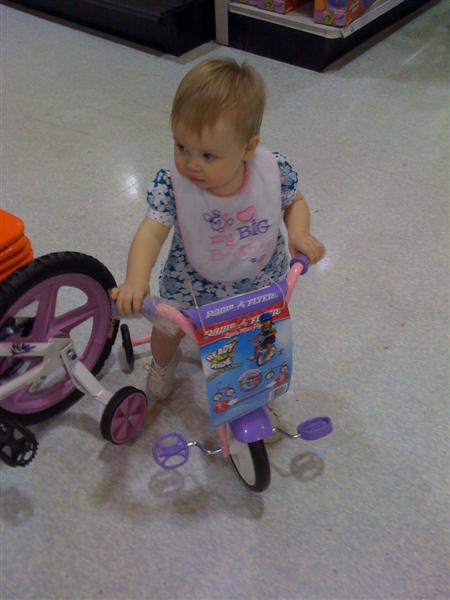 Jess_Trike (5) (Medium).jpg - "Thanks big brother!"